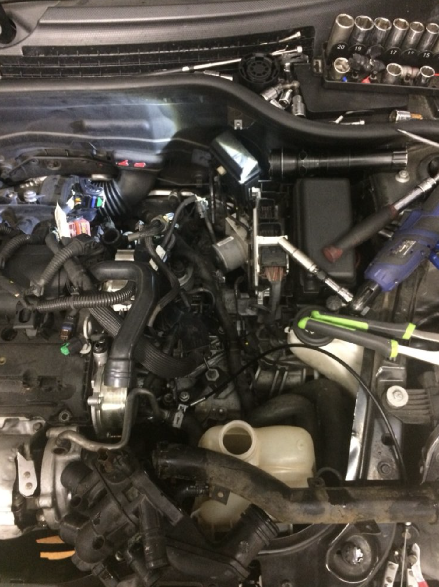 this image shows engine repair in Miami, FL